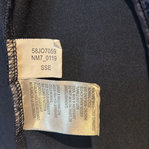 Seahawks ~ NFL Puffer Vest with Team Logo 
* NFL Team Apparel - Picture 6 of 6